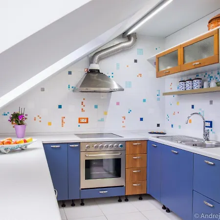 Jazzy Tour As Apartment *