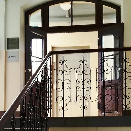 Jazz Tour As Apartma *